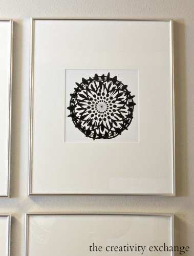 Free Printable Collection of Modern Black and White Prints