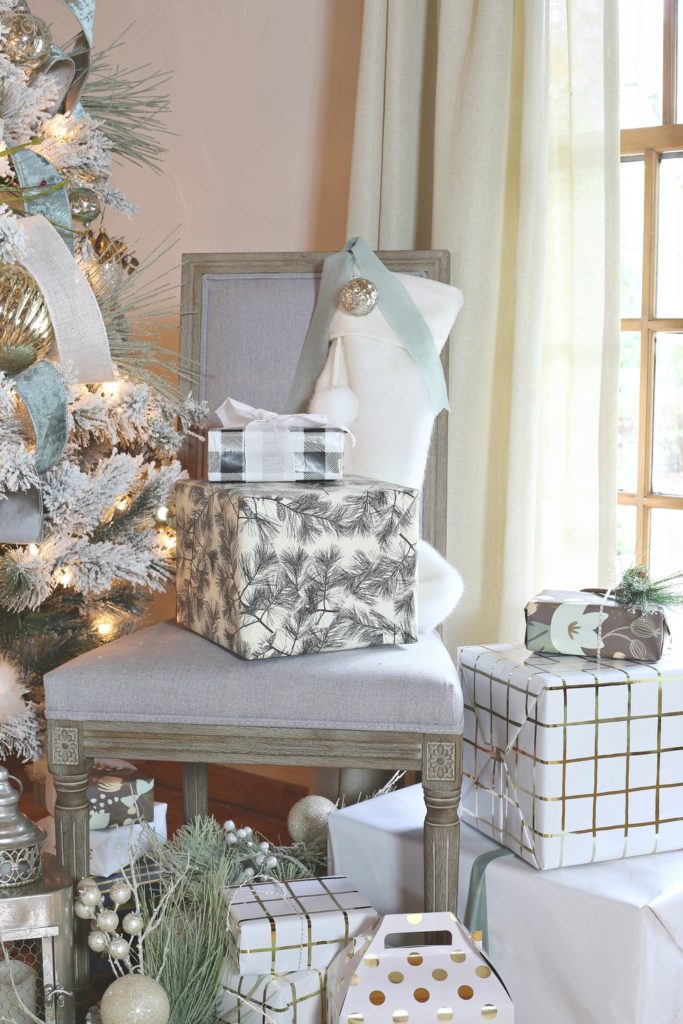 Modern Farmhouse Christmas Home Tour